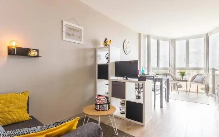 Chaleureux Apartment